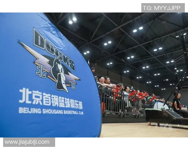 一男一篮球的热血故事与梦想追逐之旅